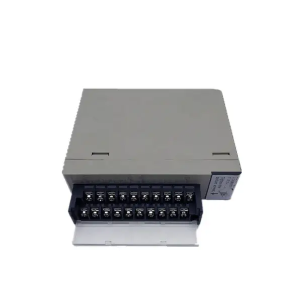 Otomasyon parçası PLC CS1W-OC211 Omron Çıkış Modülü 120-240V