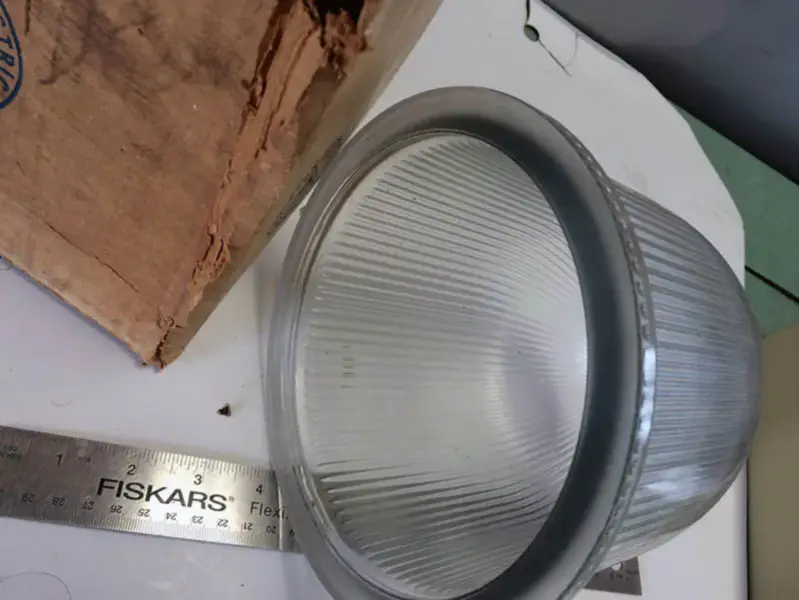 APPLETON GLOBE ŞEFFAF PRIZMATIK 200-300W
