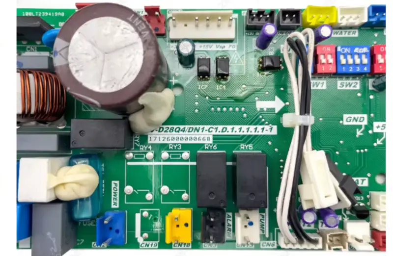 Midea Merkezi Klima MDV-D28Q4/DN1-C1.D.1.1.1.1-1 Kontrol Panosu 17126000000668