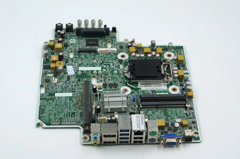 HP Elite 8300 USDT 657095-001 656937-001 AIO Anakart