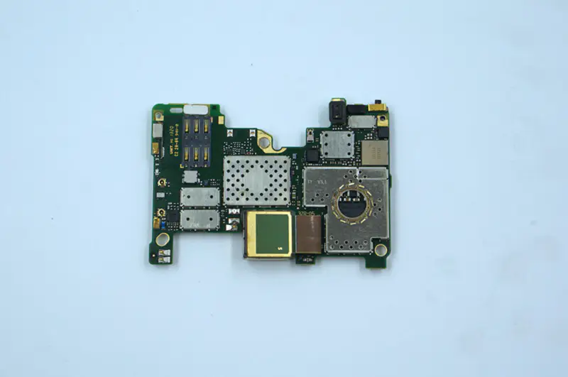Nokia Lumia 925 Anakart kilidi açıldı