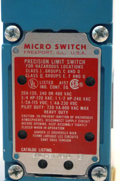 MIKRO ANAHTAR 5ML1-E1