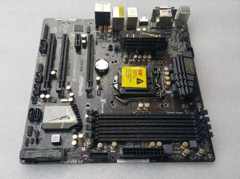 ASROCK Z77 Extreme4-M Intel LGA 1155 DDR3 Z77 MATX anakart