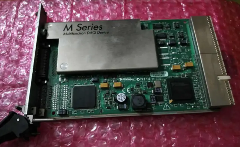 NI PXI-6251 PXI yüksek hızlı DAQ kartı