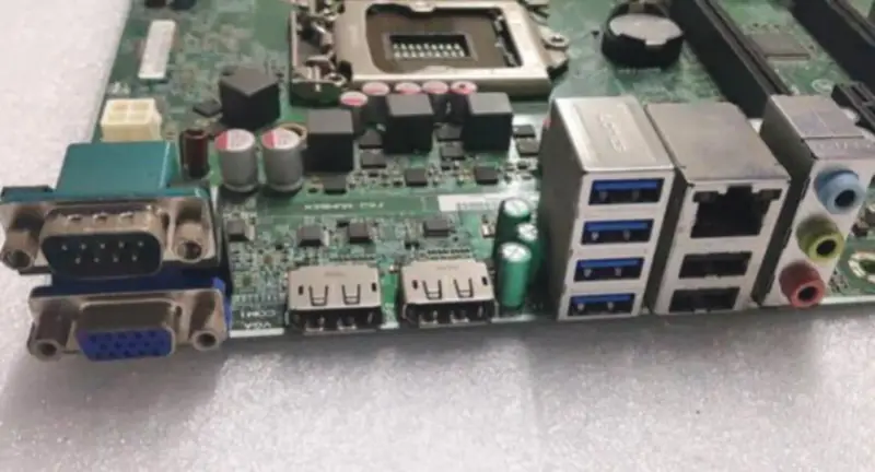 Lenovo E32 TS240 TS140 C226 IS8XM 1.0 03T6801 00FC657 DDR3 İş İstasyonu Anakartı