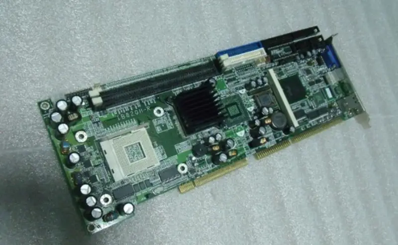 ibase IB820H-R anakart