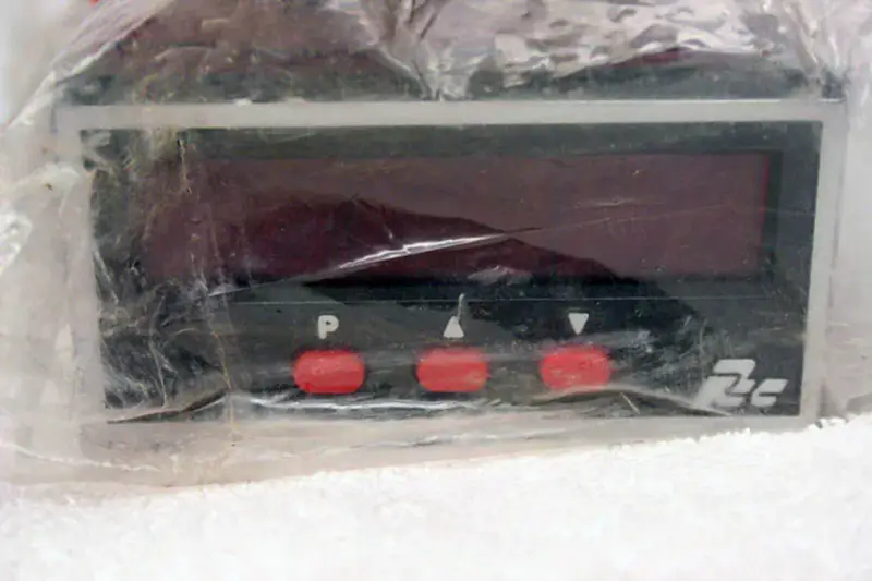 Kırmızı Aslan Kontrolleri IMD23167