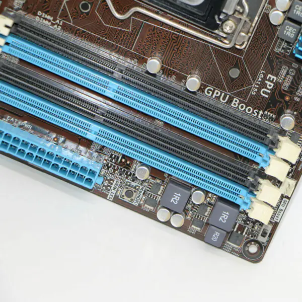 Asus P8BWS anakart