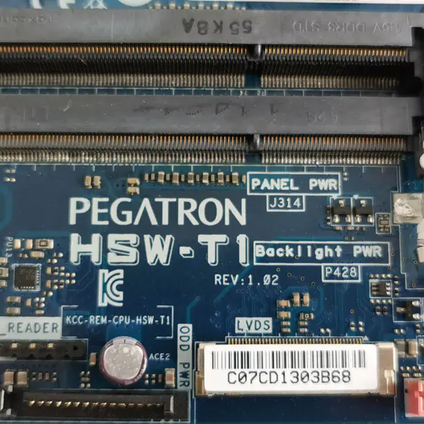 Asus HSW-T1MiniiTX anakart