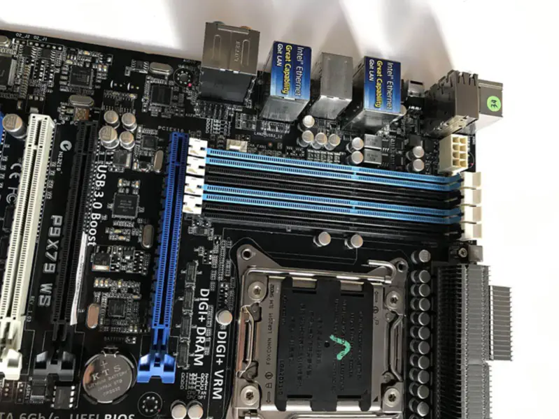 Asus P9X79WS anakart