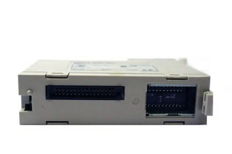 Omron C200HID217 C200H-ID217 PLC Modülü