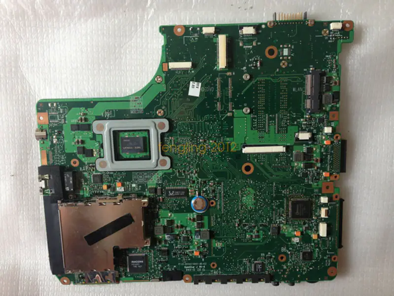 Toshiba V000125600 ATX anakart