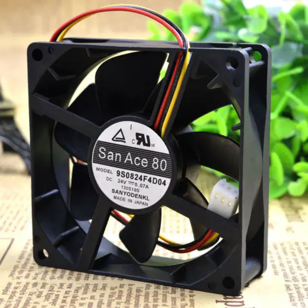 Sanyo 9S0824F4D04 8025 24V 0.07A 3 telli 8CM fan