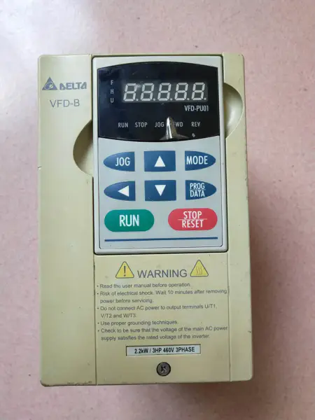 VFD-B serisi VFD022B43B 2.2KW 380V
