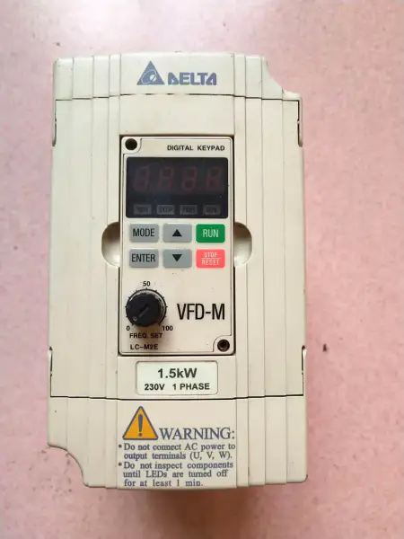 Delta VFD015M21A VFD-M 1.5KW 220V