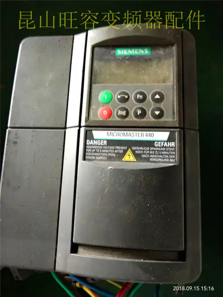 Siemens 6SE6440-2UC22-2BA1 2.2KW 220V