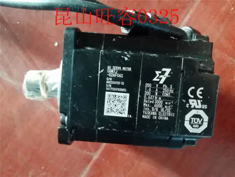 YASKAWA SGM7J-02AFC6S 0.2kw