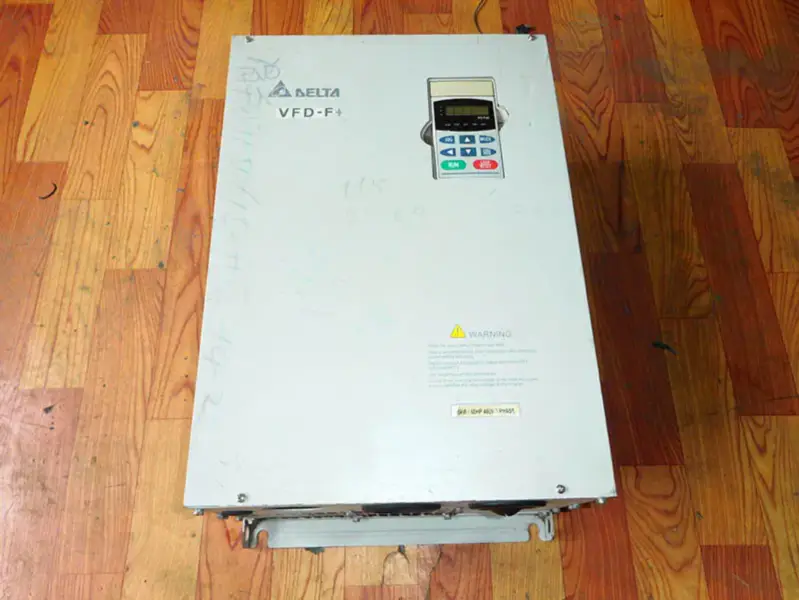 Delta VFD-F serisi VFD450F43A 45kw/380V