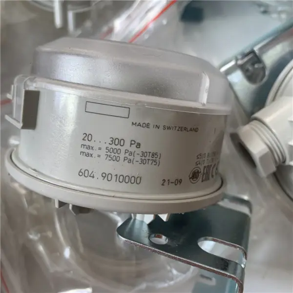 Huba Control 604.9010000 Fark Basınç Şalteri