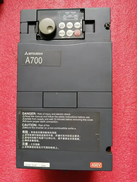 Mitsubishi A740 serisi FR-A740-1.5K-CHT 1.5KW 380V