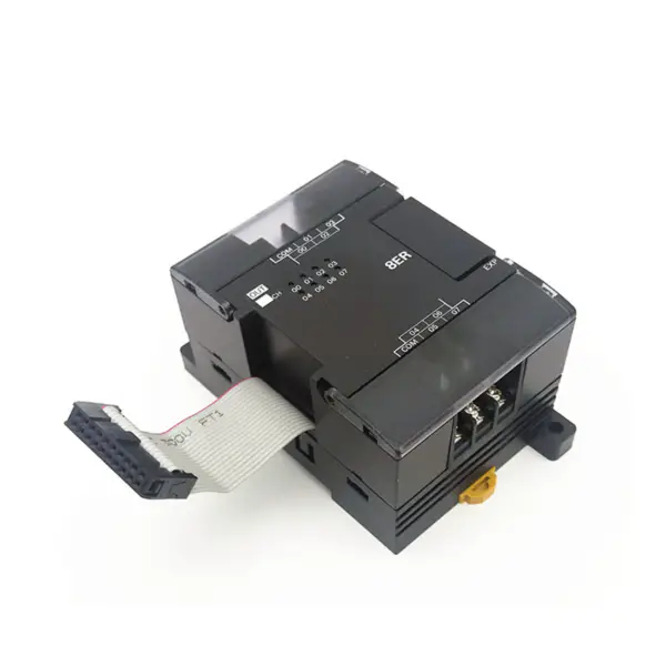 Omron CP1W-8ER PLC Modülü