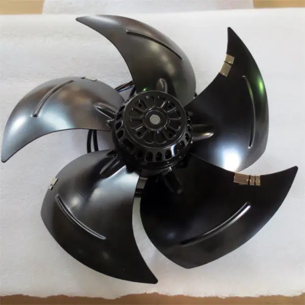 Ebmpapst A4E350-AP06-33 Fan