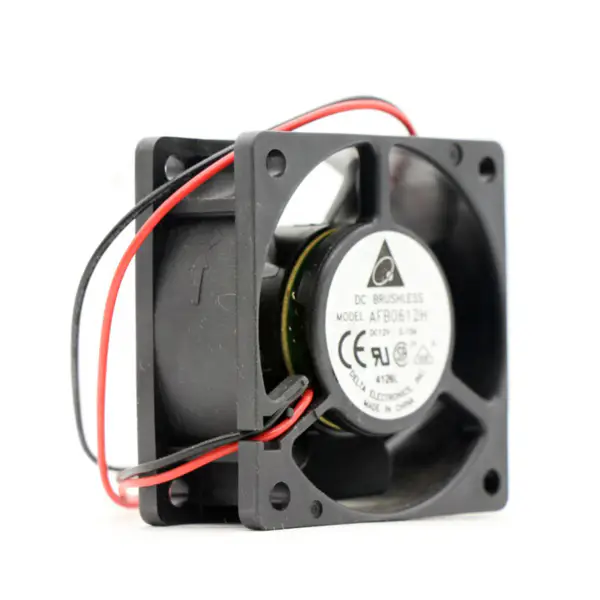 Orijinal Delta 60*60*25MM 12V 0.15A 1.68W AFB0612H 4205RPM Kilitli Rotor Korumalı Tüpaksiyel soğutma fanı