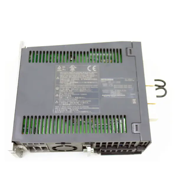 1KW Mitsubishi Servo Sürücü Amplifikatörü MR J3 100 MR-J3-100B