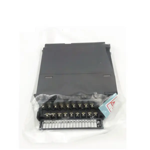 PLC Mitsubishi Melsec-Q Dijital Analog Çıkış Modülü Q68DAVN