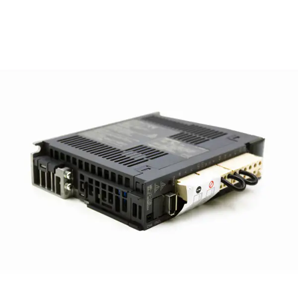 100W Mitsubishi Melservo Servo Sürücü MR-J3-10B