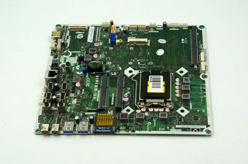 HP TouchSmart 520 220 AIO 696484-001 705028-001 705028-501 705028-601 IPISB-NK Anakart