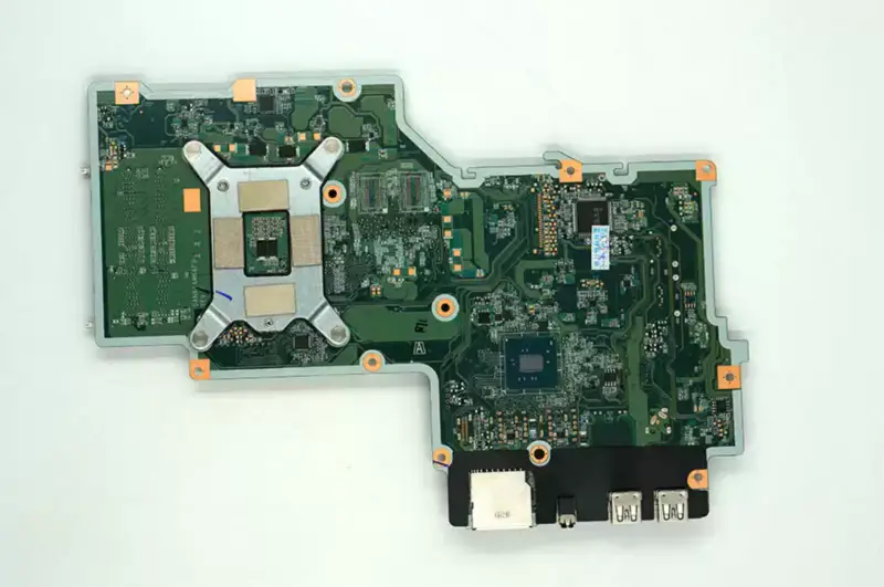 HP PAVILION 23-Q DAN61AMB6F0 810605-604 810605-001 Anakart