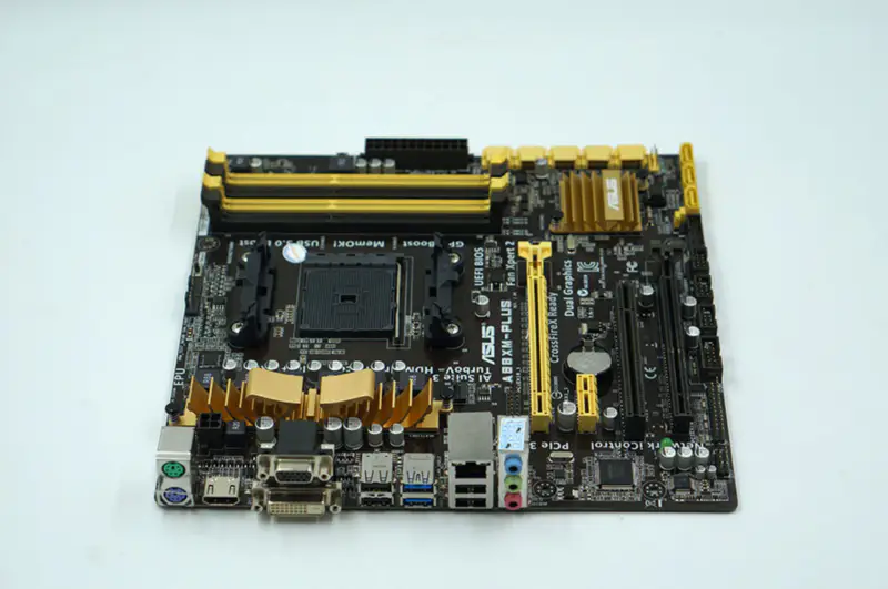 Asus A88XM-PLUS Anakart DDR3 32G M-ATX