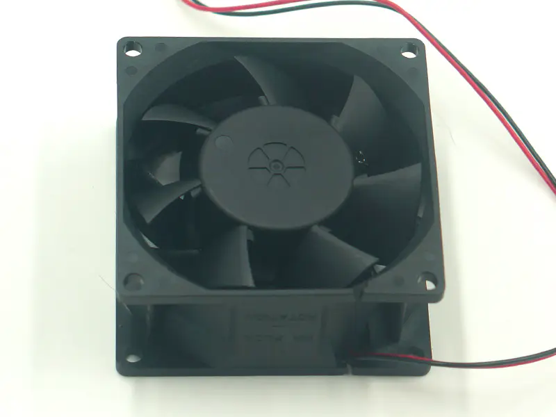 ADDA AD0812UB-F71 Fan