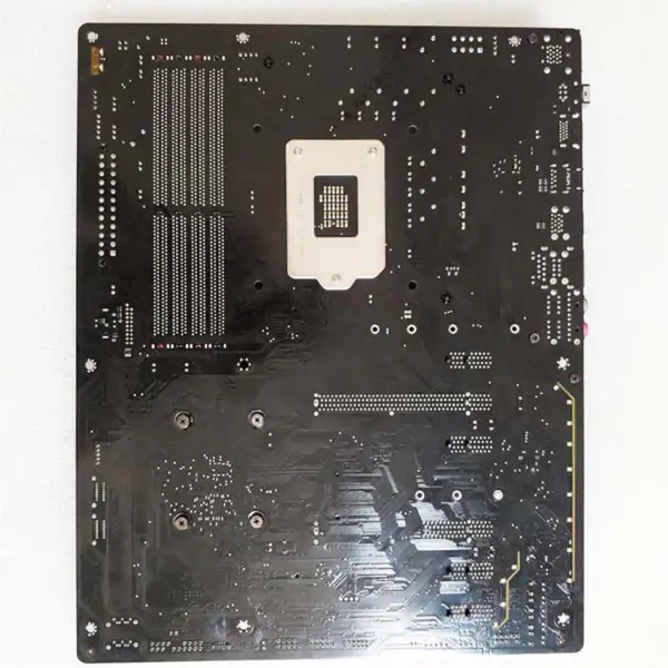 Gigabyte GA-Z370 Aorus Gaming 3 anakart