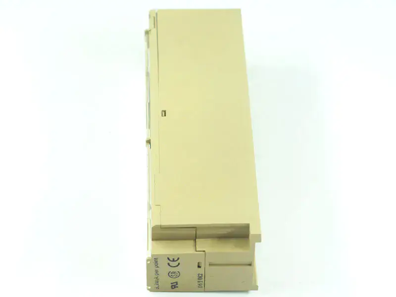 OMRON G72C-VID16 modülü