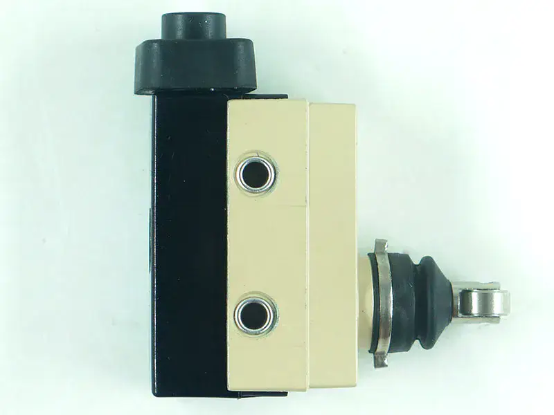 Omron ZC-N2155 Anahtar