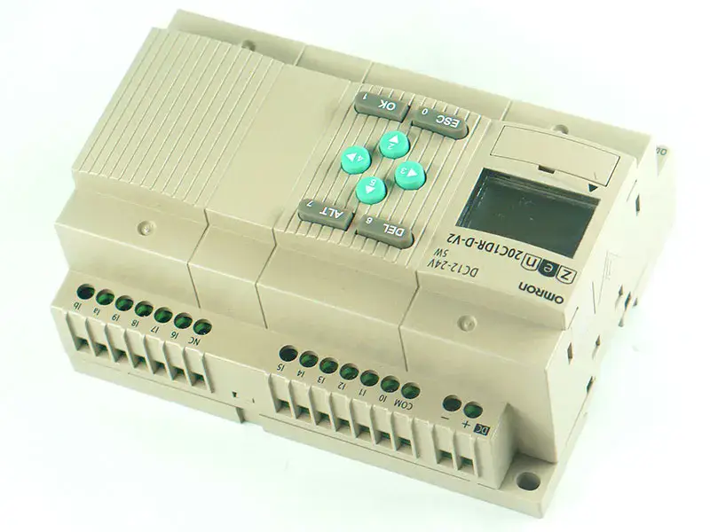 Omron ZEN-20C1DR-D-V2 PLC modülü