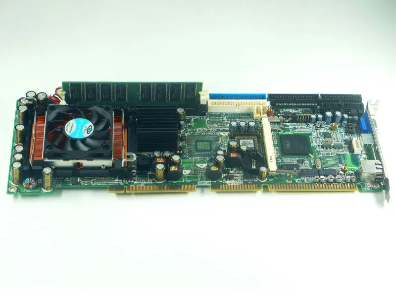 ibase IB820H anakart