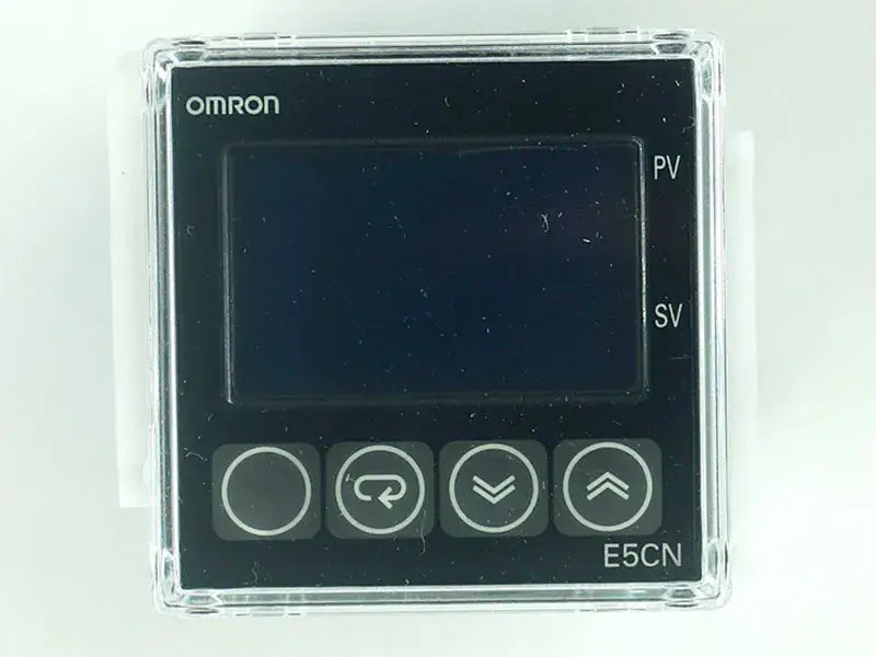 OMRON E5CN-R2MT-500 Termostat