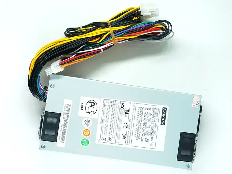 Advantech P1G-6300P Güç kaynağı