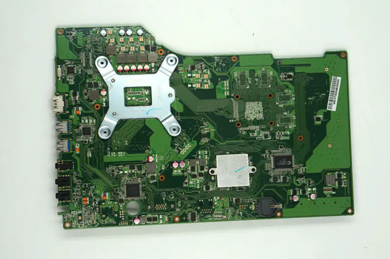 Asus ET2700I anakart