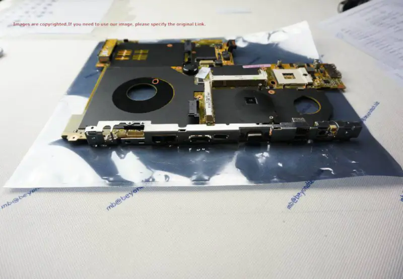 Asus F8V anakart