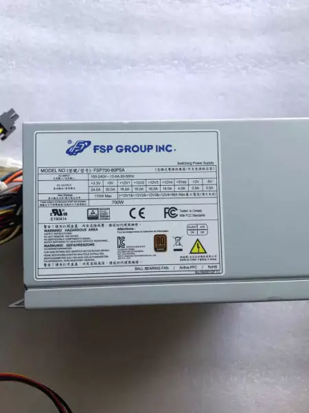 FSP/Advantech 80plus Bronze 700W Güç Kaynağı FSP700-80PSA PS8-700ATX-ZE SPI700A8BB FSP650-80GH