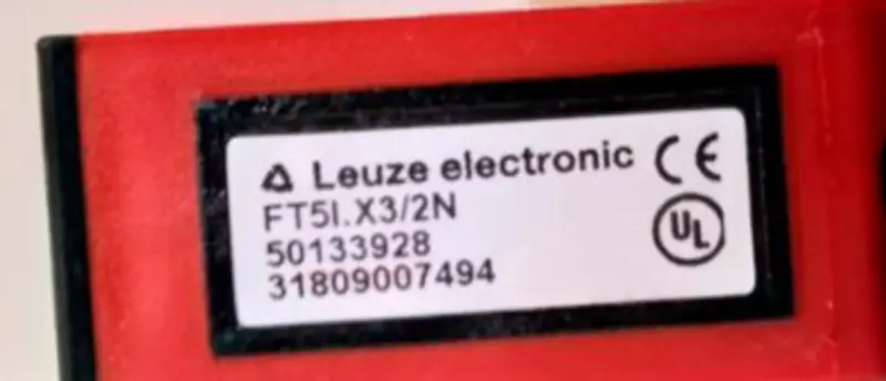 Leuze FT51.X3/2N FT51.X3/4P sensörü
