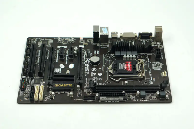 Gigabyte GA-B85-D3V B85-D3V B85 LGA 1150 ATX anakart