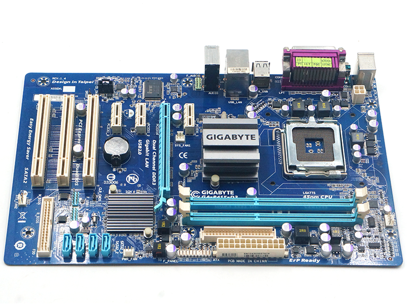 Gigabyte GA-P41T-D3P Anakart