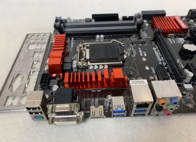 Gigabyte GA-Z97X-SLI anakart