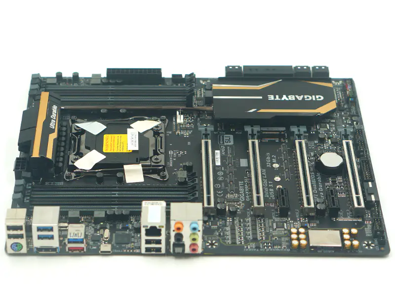 Gigabyte Ga-X99P-SLI anakart