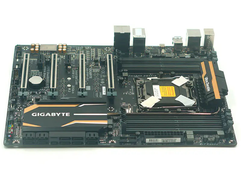 Gigabyte Ga-X99P-SLI anakart